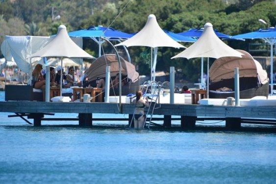 Mine Tugay Bodrum’da  tatil yapıyor 