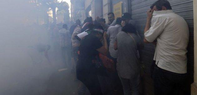 Fransa'da İsrail protestolarına polisten sert müdahale