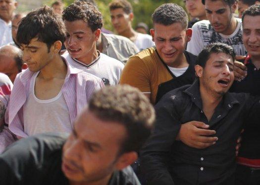 İsrail Gazze'de katliam yapıyor