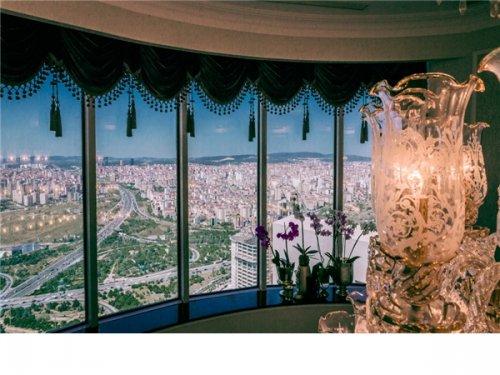 Ali Ağaoğlu'nun müthiş evi  