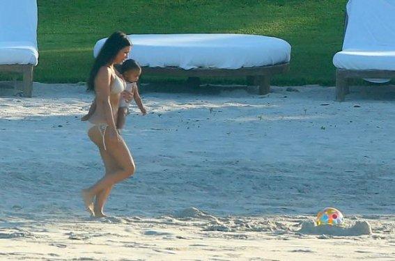 Kim Kardashian aile tatiline devam ediyor 