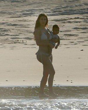 Kim Kardashian aile tatiline devam ediyor 