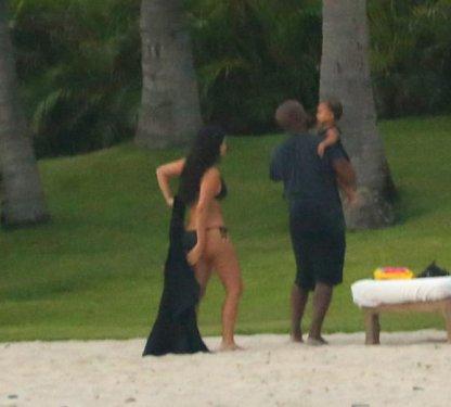 Kim Kardashian aile tatiline devam ediyor 