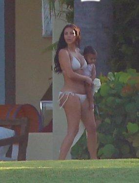 Kim Kardashian aile tatiline devam ediyor 