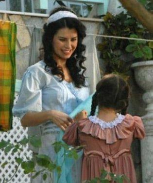 Aynı anneden doğmuş gibi birbirine benzeyen ünlüler  - Resim 18
