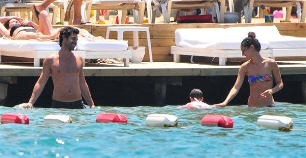 Sedef Avcı ve Kıvanç Kasabalı tatilde