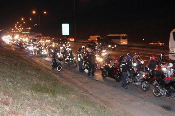 Güneydoğu turunda öldürülen gencin cenazesi getirildi