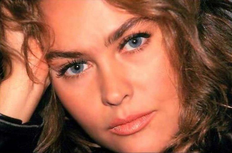 Geçmişten bugüne Hülya Avşar