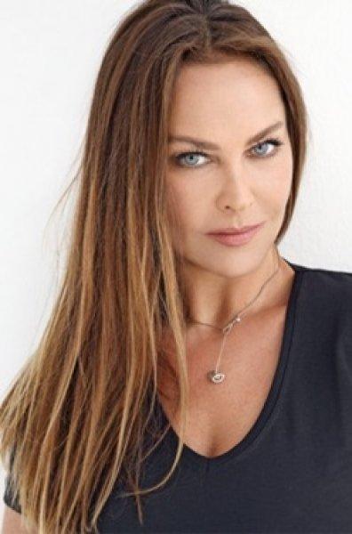 Geçmişten bugüne Hülya Avşar