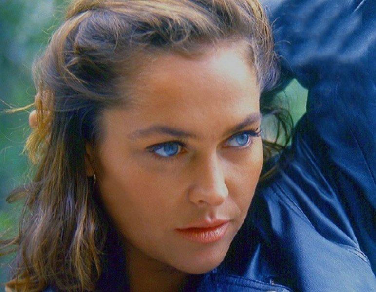 Geçmişten bugüne Hülya Avşar