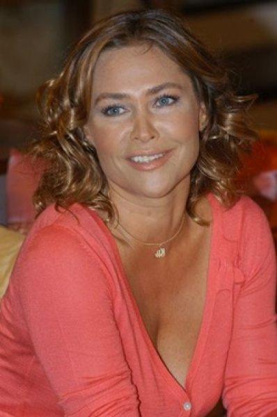 Geçmişten bugüne Hülya Avşar