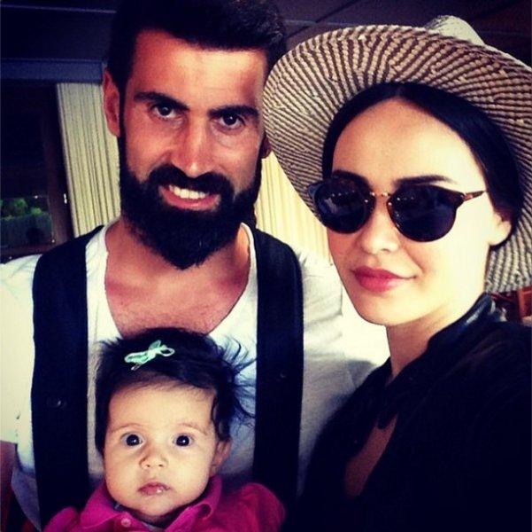 Volkan Demirel'in kızı Yade aynı babası