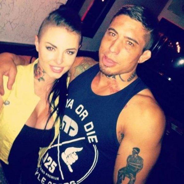 Christy Mack'i eski sevgilisi  hastanelik etti