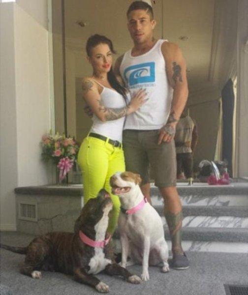 Christy Mack'i eski sevgilisi  hastanelik etti