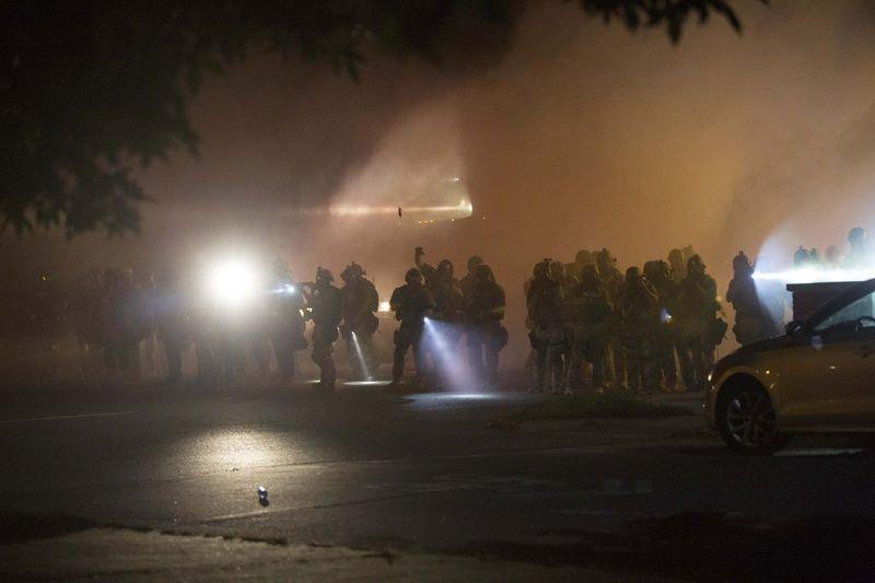 Ferguson'da polis müdahalesi