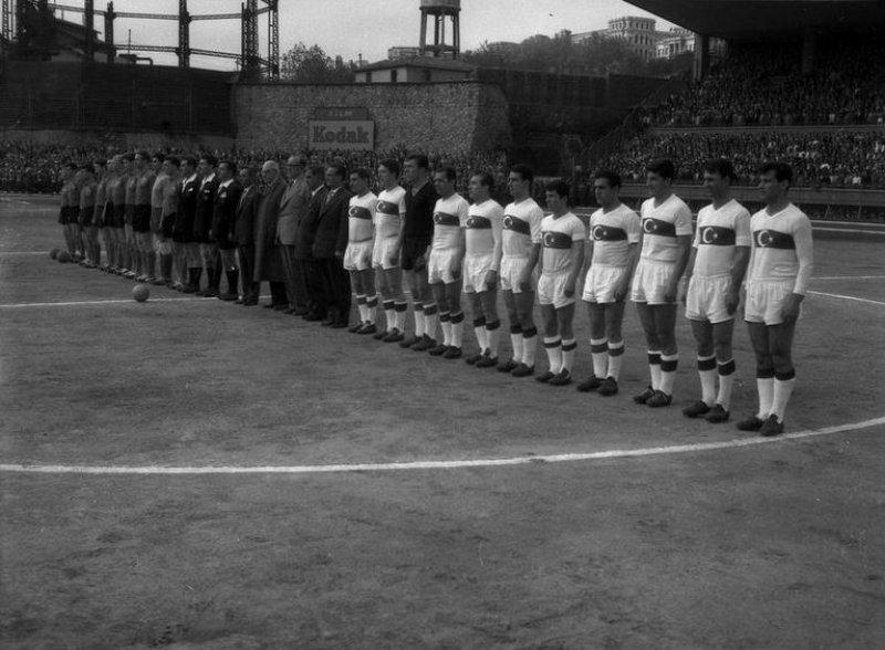 Beşiktaş'ın efsane başkanı Süleyman Seba'yı kaybettik 