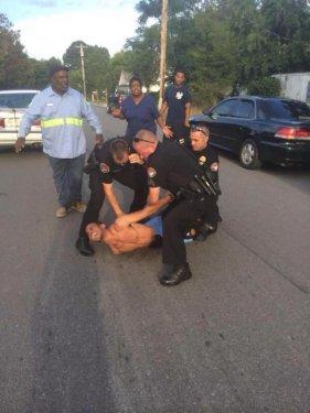 Ferguson'da polis müdahalesi