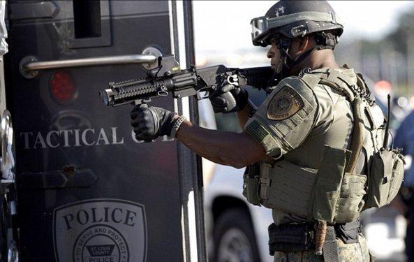 Ferguson'da polis müdahalesi