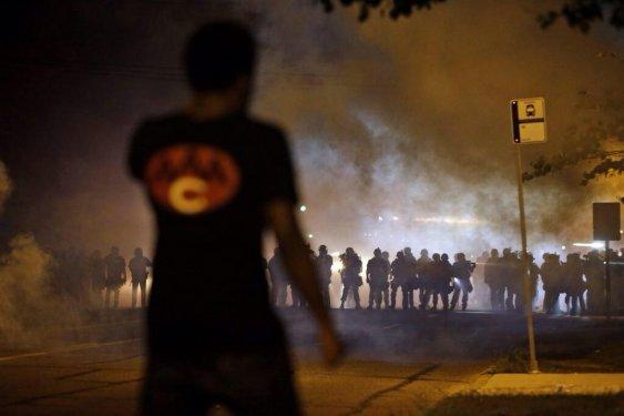 Ferguson'da polis müdahalesi