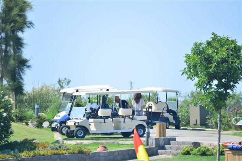 Cem Yılmaz'a Cennet'ten bir Huri