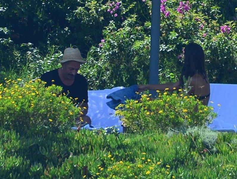 Cem Yılmaz'a Cennet'ten bir Huri