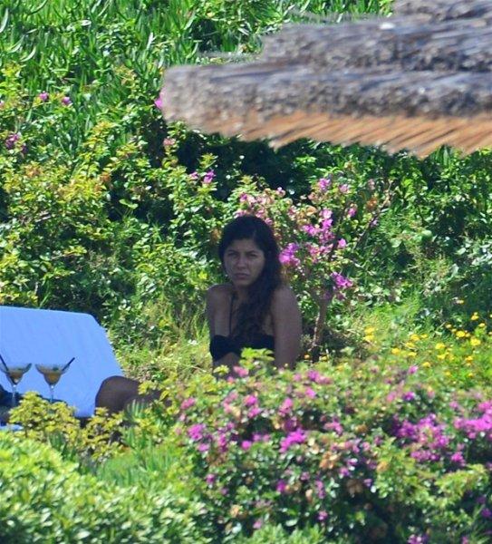 Cem Yılmaz'a Cennet'ten bir Huri