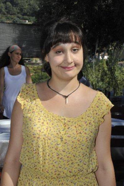 Gupse Özay yeni filmi için 15 kilo aldı 