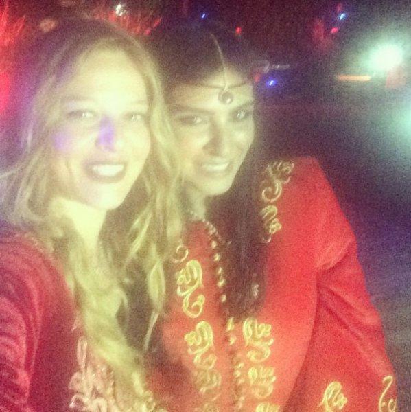 Neslişah Alkoçlar'ın kına gecesi