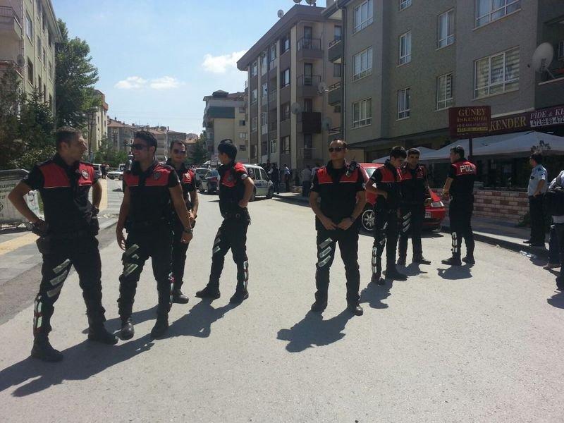 Ankara'da gergin dakikalar