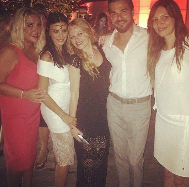 Neslişah Alkoçlar'ın kına gecesi