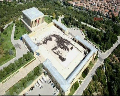 Anıtkabir'de rekor denemesinden görüntüler