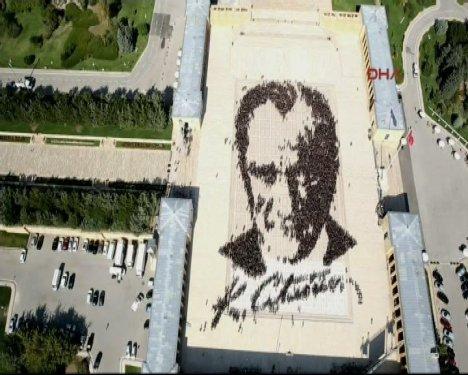 Anıtkabir'de rekor denemesinden görüntüler