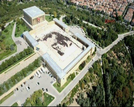 Anıtkabir'de rekor denemesinden görüntüler