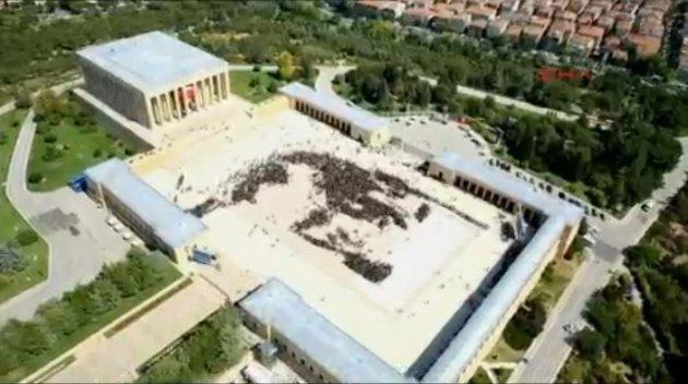 Anıtkabir'de rekor denemesinden görüntüler