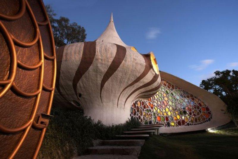 Hayvan figürü şeklinde ilginç evler