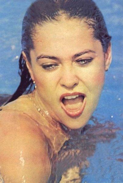 Dünden bugüne Hülya Avşar