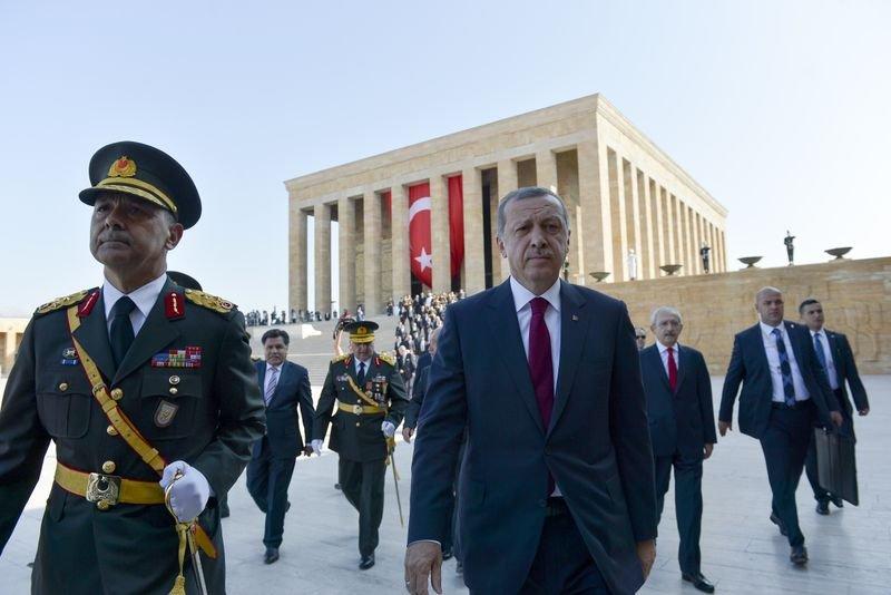 Devletin Zirvesi Anıtkabir'de