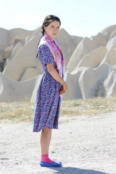 Yılanların Öcü’nün iki güzeli iyi anlaşıyor 