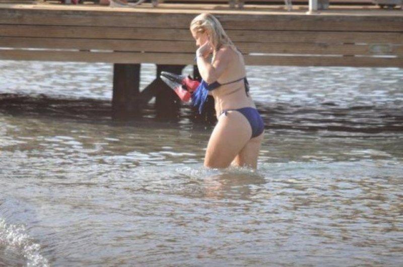 Yaza damgasını vuran bikinili ünlüler