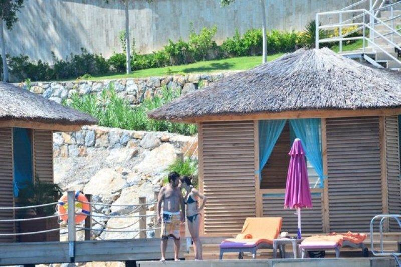 Yaza damgasını vuran bikinili ünlüler