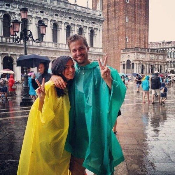 Özge Özpirinçci sinirden ağladı