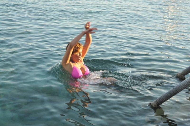 Yaza damgasını vuran bikinili ünlüler