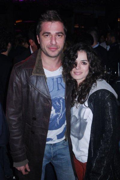 Özge Özpirinçci sinirden ağladı