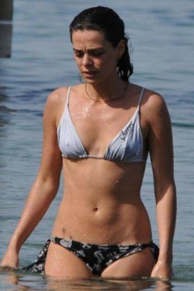 Yaza damgasını vuran bikinili ünlüler