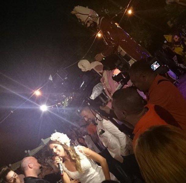 Doğa Rutkay ve Kerimcan Kamal dünya evine girdi