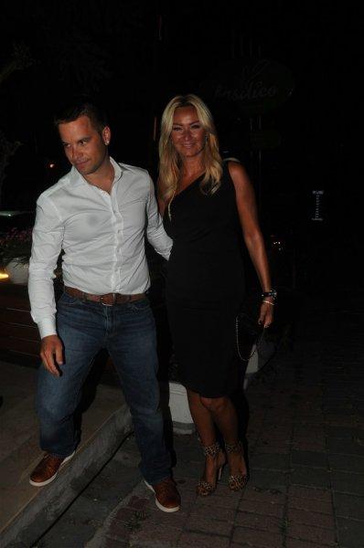 Pınar Altuğ'a doğum günü partisinde zabıta baskını