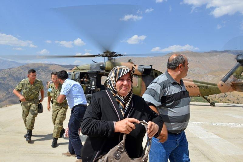Hakkari'de oğlunun şehit olduğu yerden barış mesajı