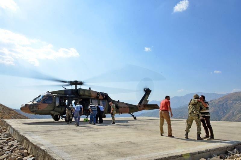 Hakkari'de oğlunun şehit olduğu yerden barış mesajı