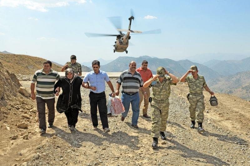 Hakkari'de oğlunun şehit olduğu yerden barış mesajı