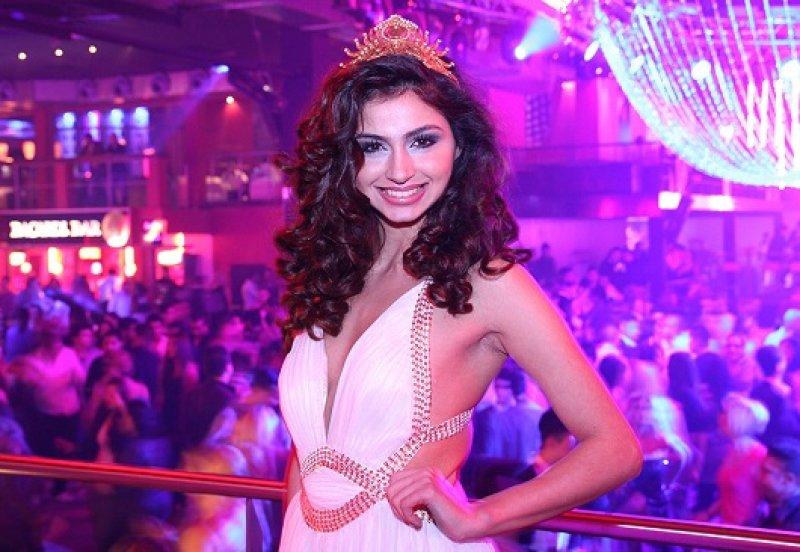 Özgür güzel Gülçin Karakuş Türkiye'yi Bollywood'ta temsil edecek